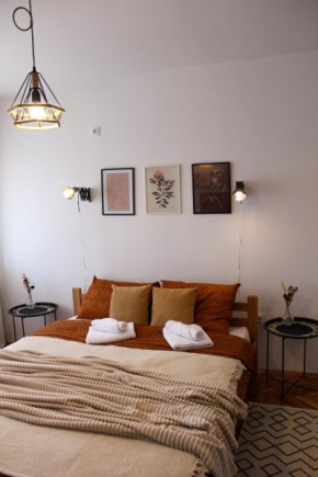 Bohome studio sa terasom - FREE PARKING